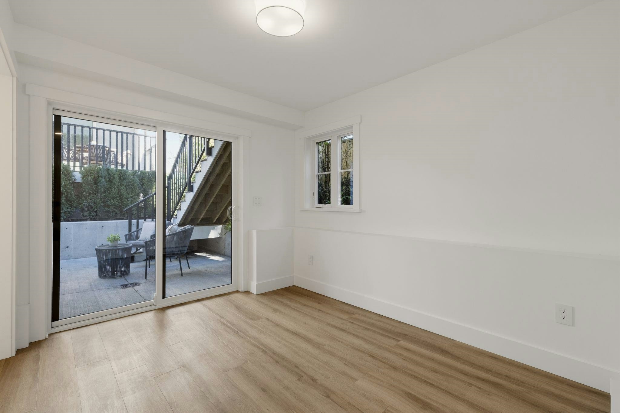 1-326 W 14th Street, North Vancouver, BC, V7M 1P6 - 32