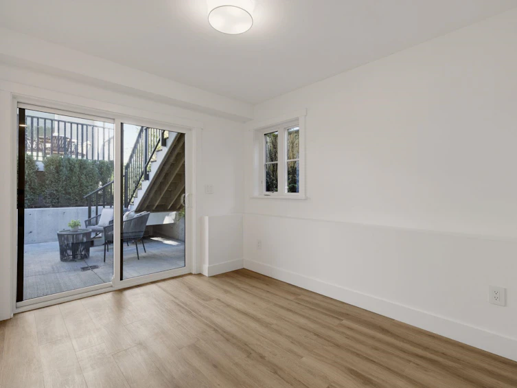 1-326 W 14th Street, North Vancouver, BC, V7M 1P6 - 32