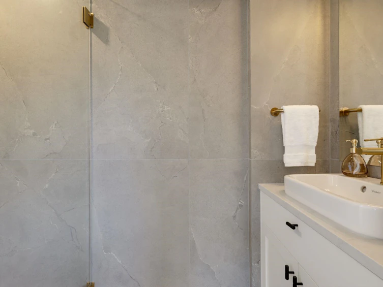 1-326 W 14th Street, North Vancouver, BC, V7M 1P6 - 21