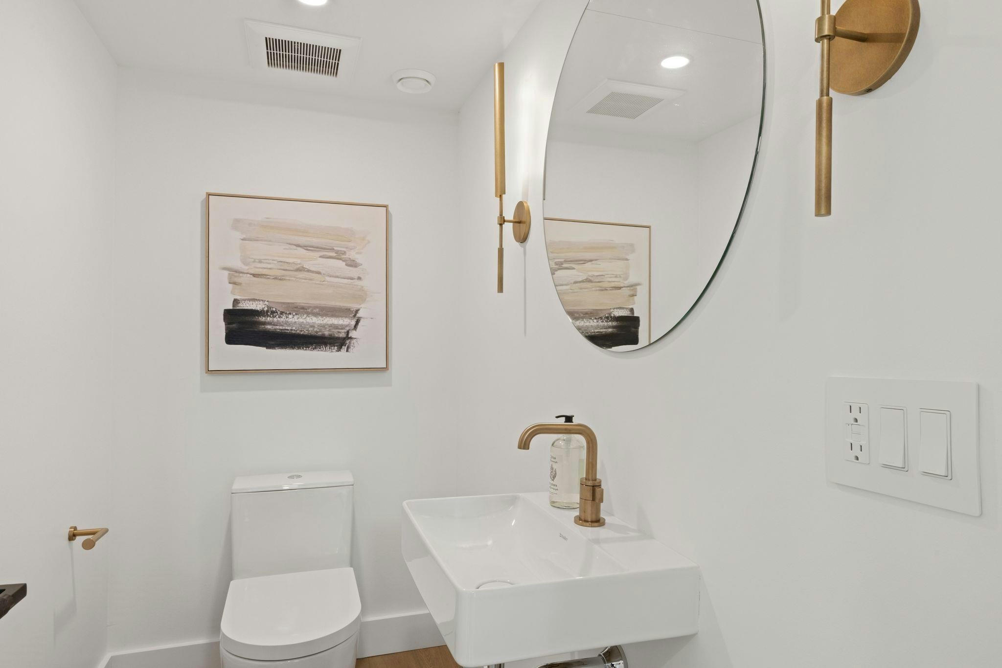 1-326 W 14th Street, North Vancouver, BC, V7M 1P6 - 26