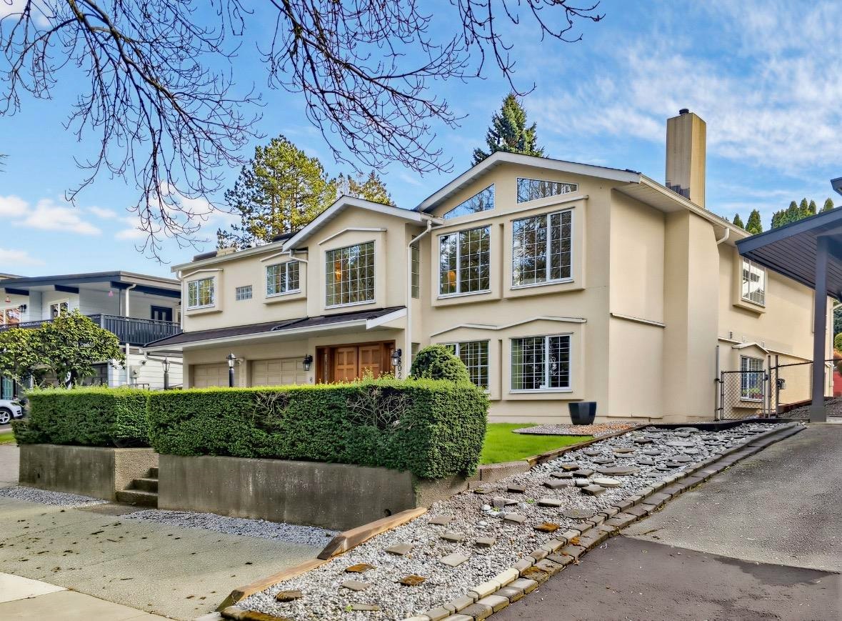 8022 Lakefield Drive, Burnaby, BC, V5E 3W8 - 3