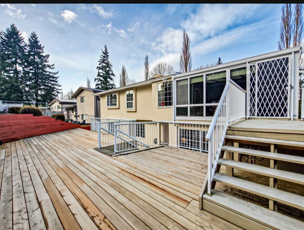 8022 Lakefield Drive, Burnaby, BC, V5E 3W8 - 32