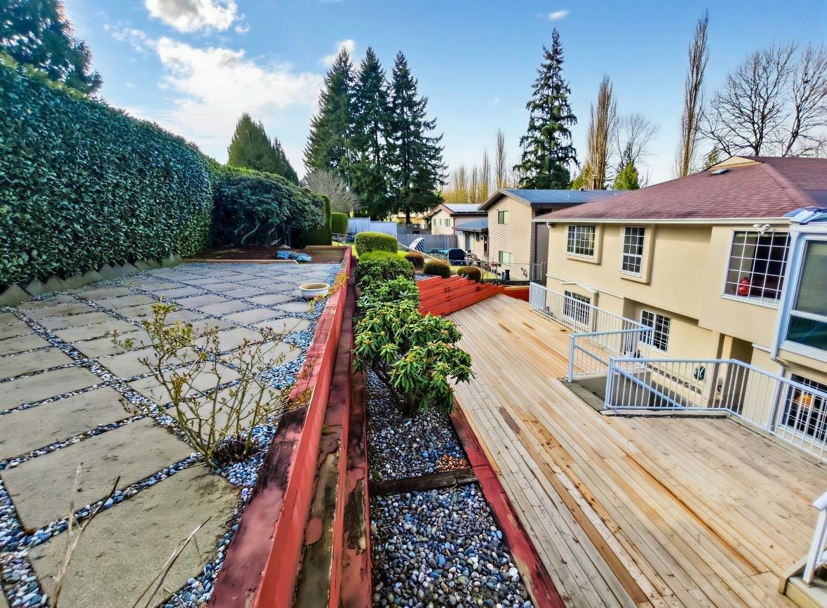 8022 Lakefield Drive, Burnaby, BC, V5E 3W8 - 34