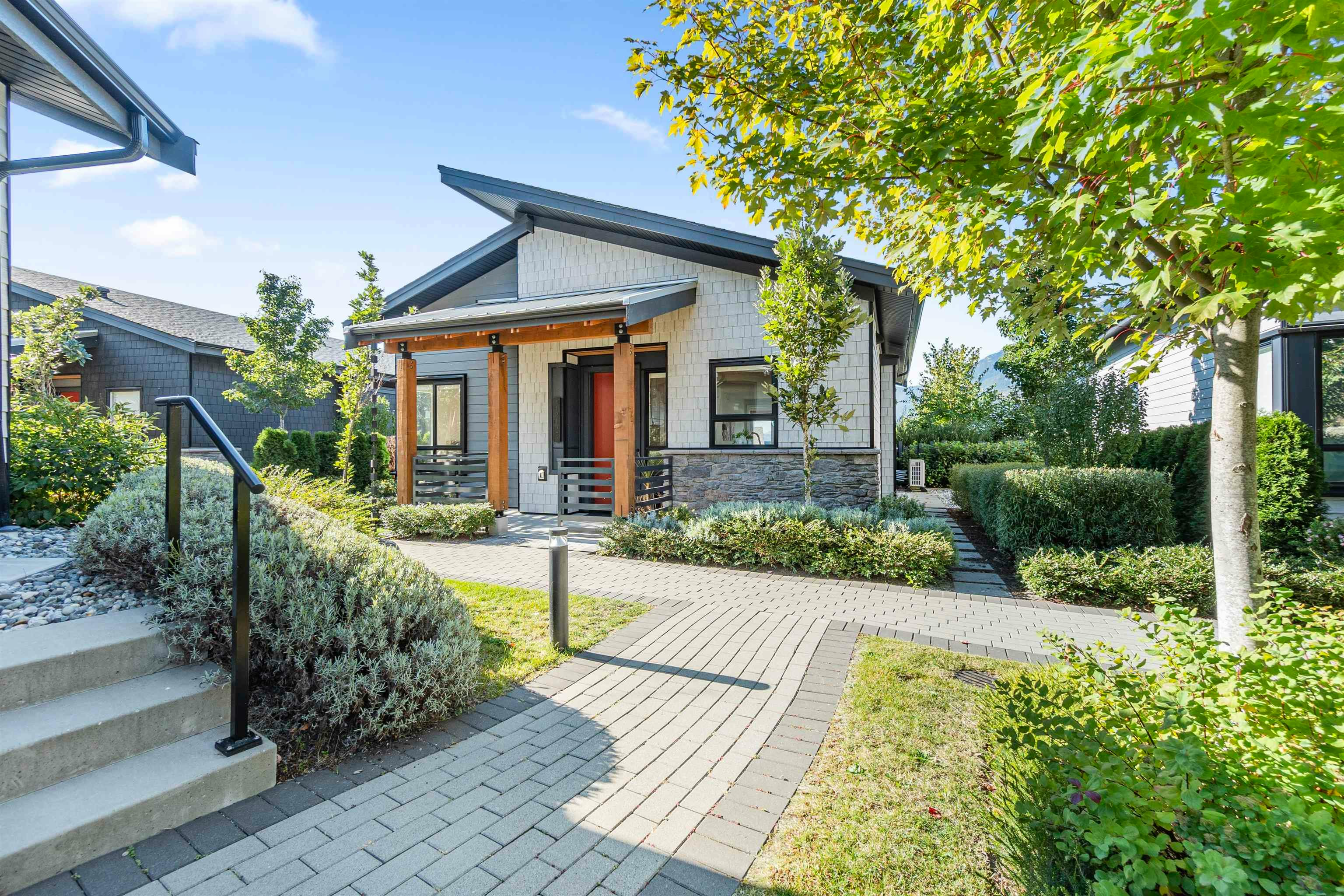 6-41215 Garibaldi Springs Way, Squamish, BC, V8B 1C2