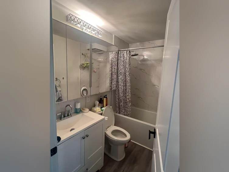 5491 Elizabeth Street, Vancouver, BC, V5X 3M3 - 9