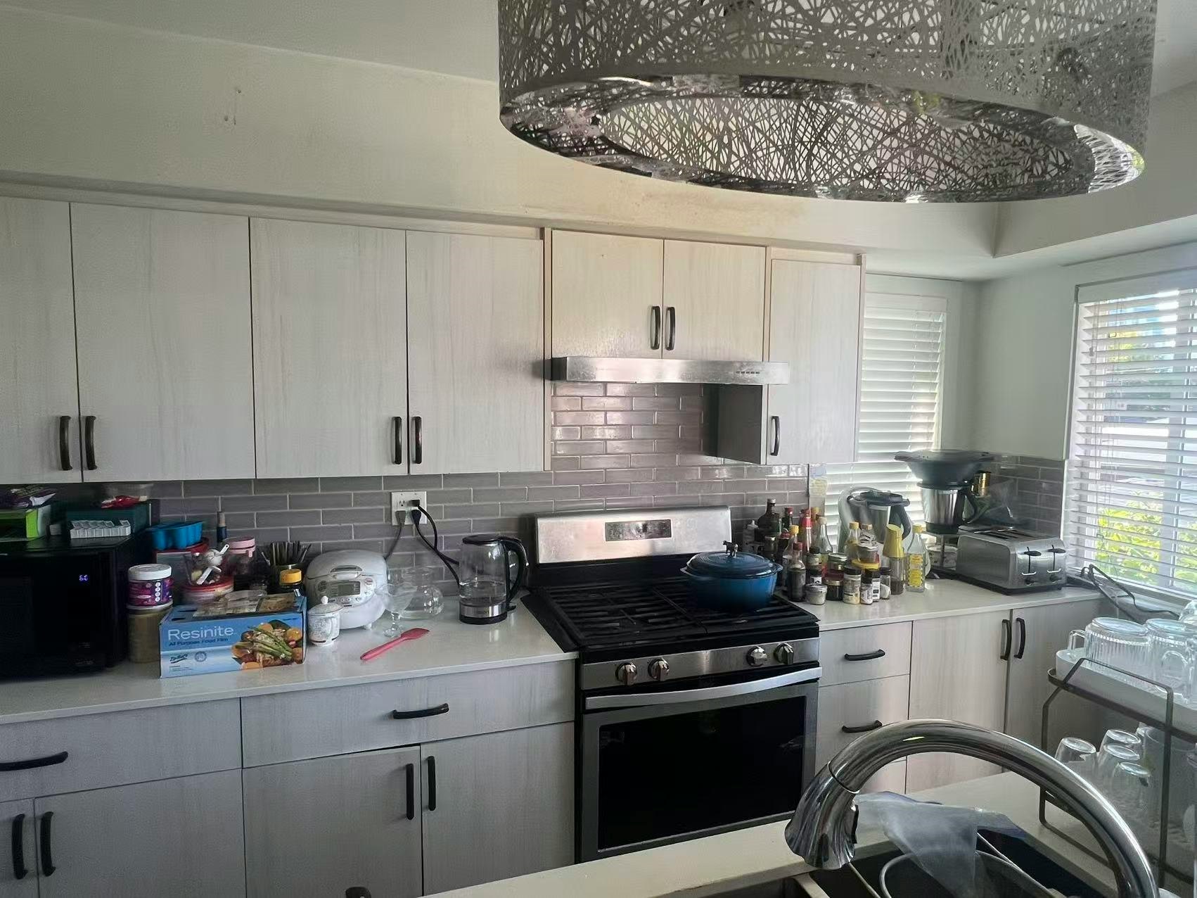 5491 Elizabeth Street - 3