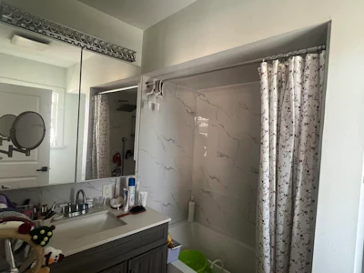 5491 Elizabeth Street - 5