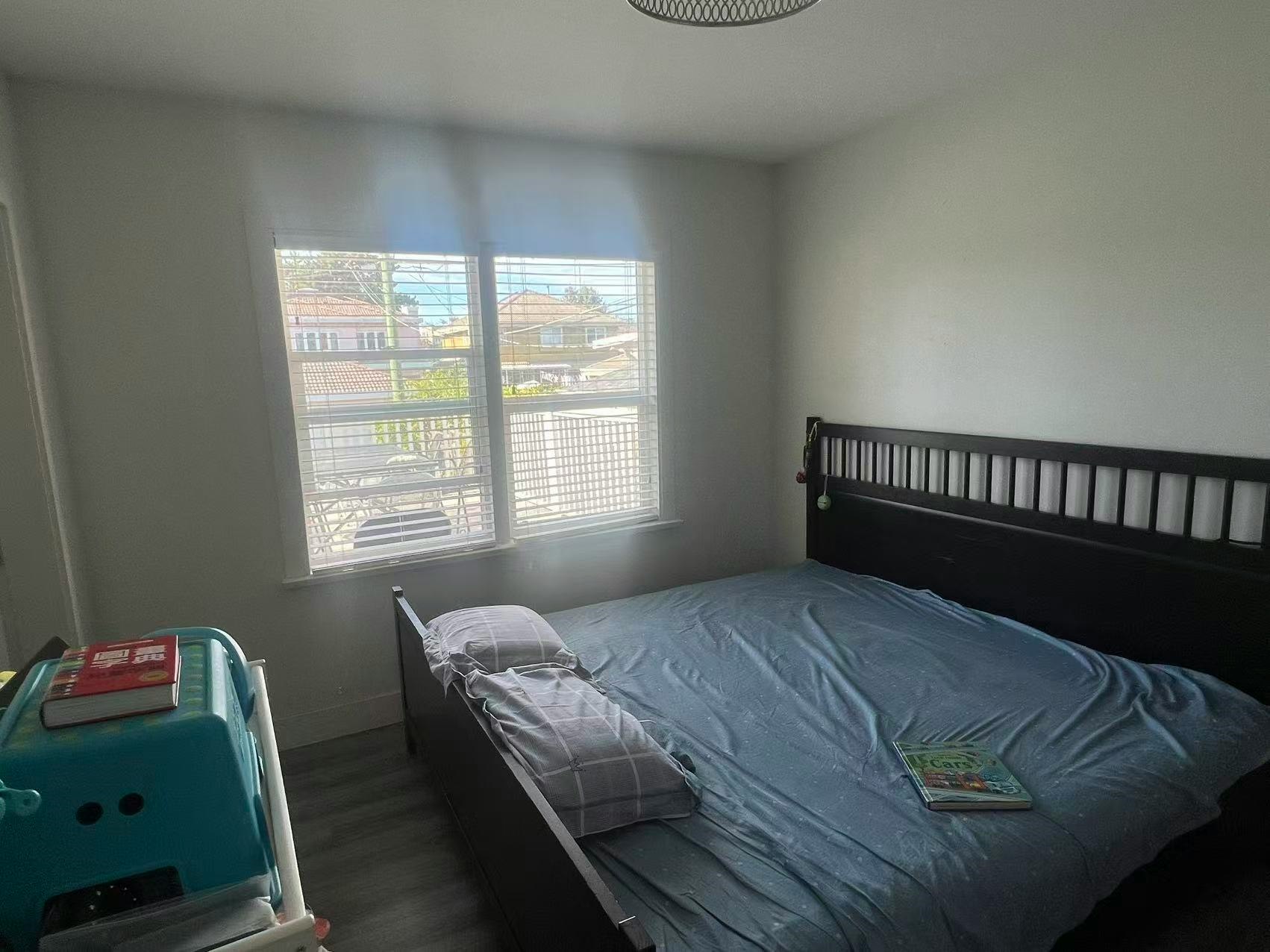 5491 Elizabeth Street - 4
