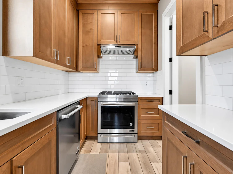 15949 39a Avenue, Surrey, BC, V3Z 0Y3 - 15