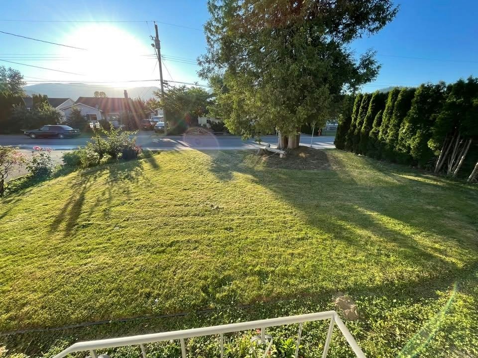 1824 Agassiz Avenue, Agassiz, BC, V0M 1A3 - 2