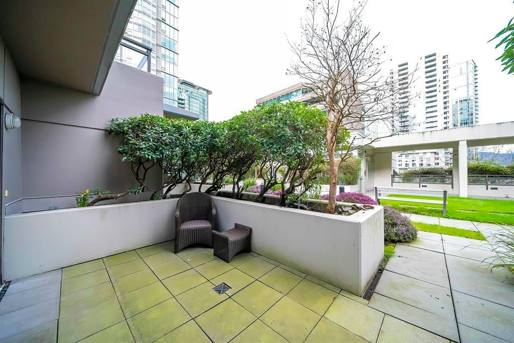 303-1211 Melville Street, Vancouver, BC, V6E 0A7 - 22