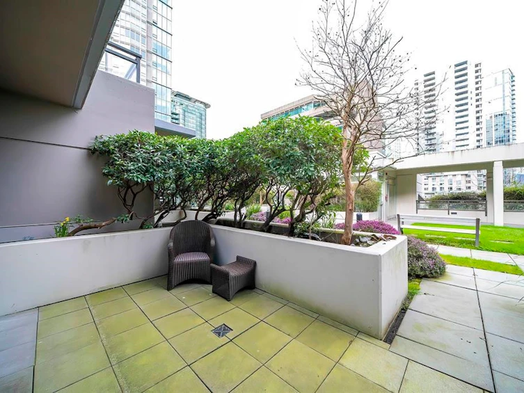 303-1211 Melville Street, Vancouver, BC, V6E 0A7 - 22