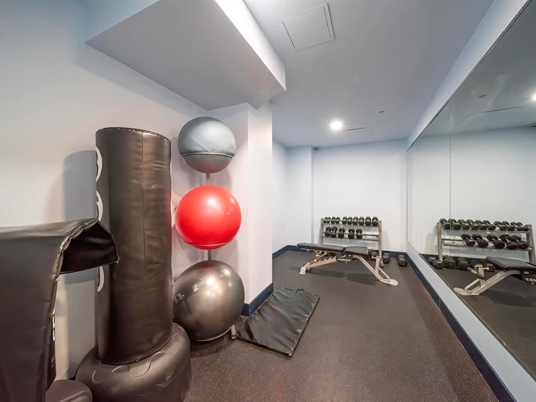 303-1211 Melville Street, Vancouver, BC, V6E 0A7 - 35