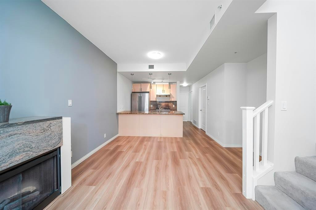 303-1211 Melville Street - 4