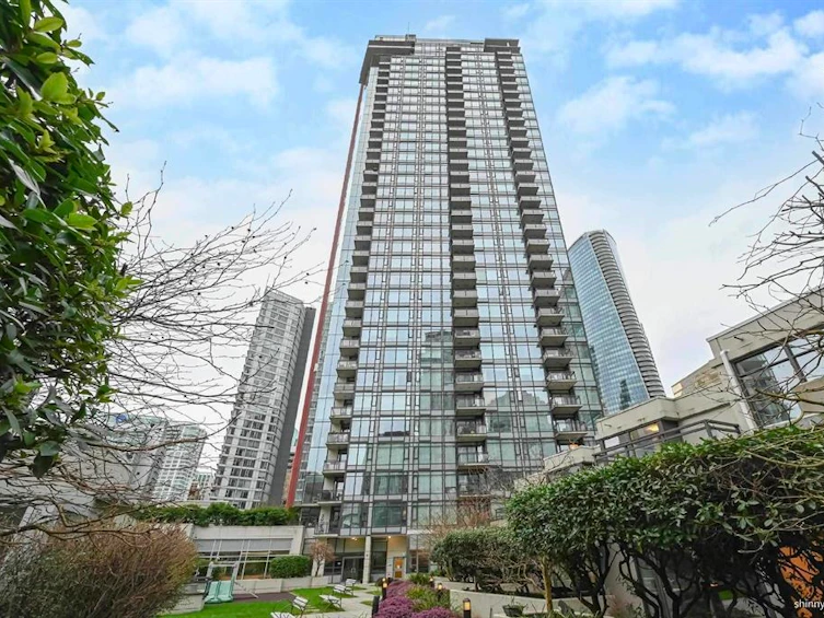 303-1211 Melville Street, Vancouver, BC, V6E 0A7