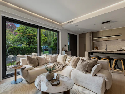 1-1183 W 33rd Avenue - 3