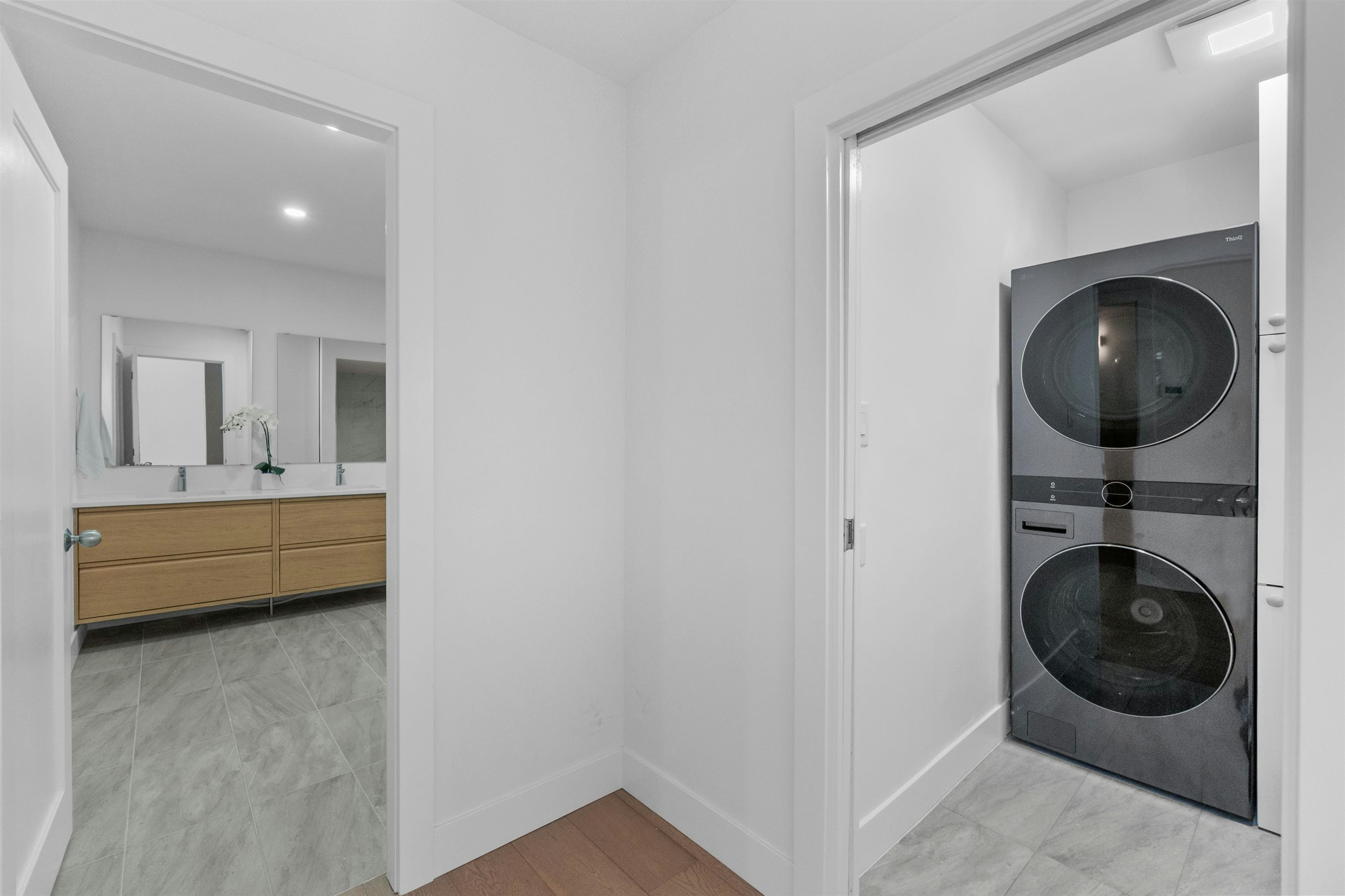 3381 Mathers Avenue, West Vancouver, BC, V7V 2K6 - 20