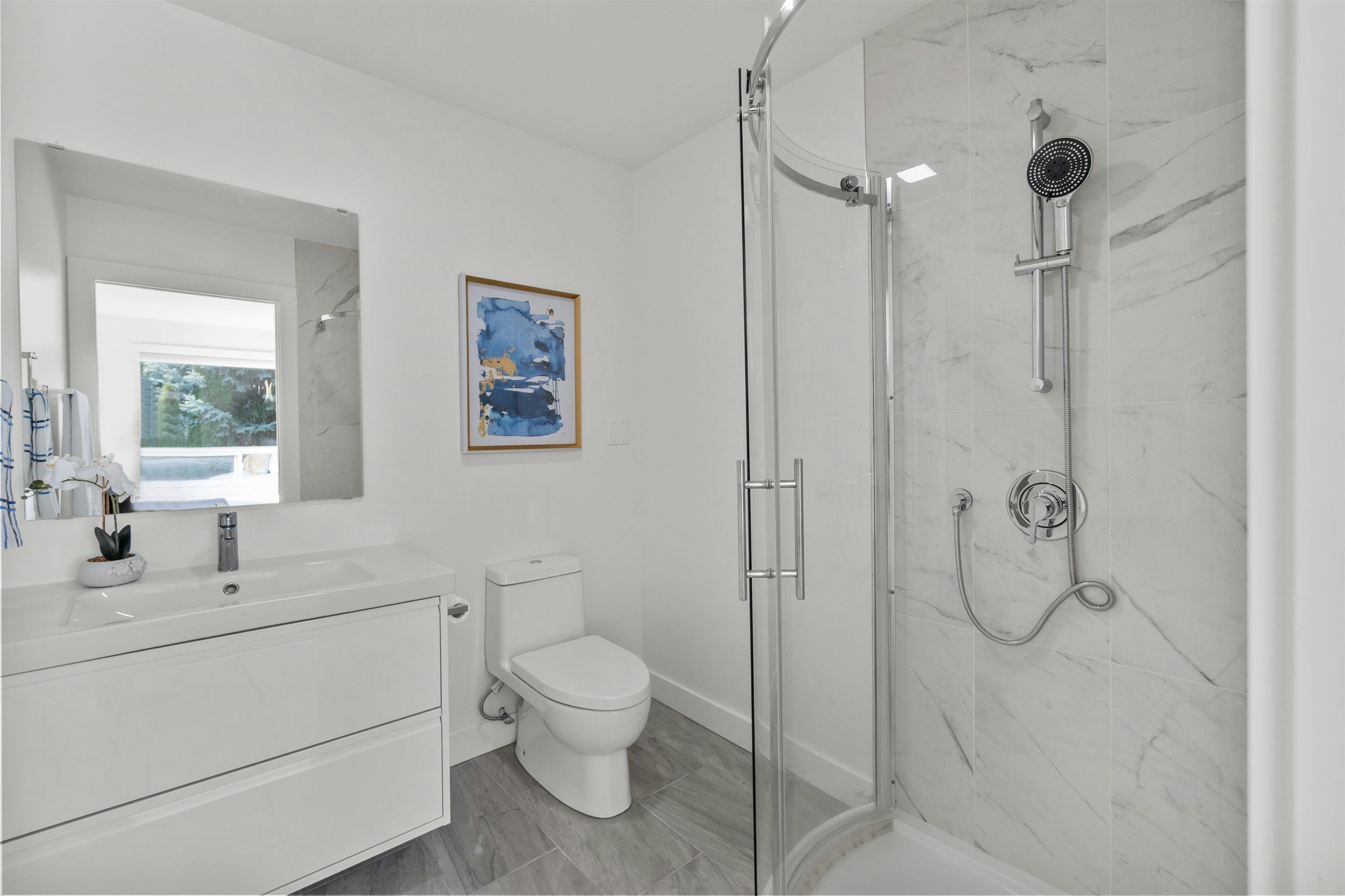 3381 Mathers Avenue, West Vancouver, BC, V7V 2K6 - 33