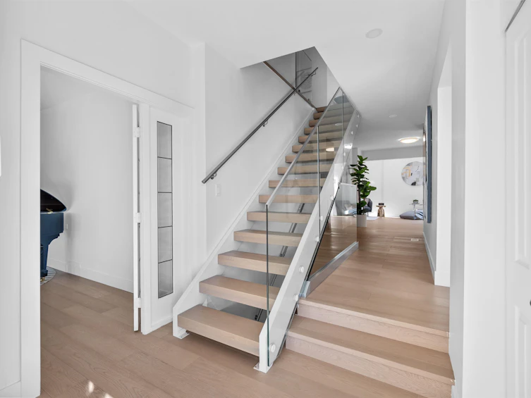 3381 Mathers Avenue, West Vancouver, BC, V7V 2K6 - 21