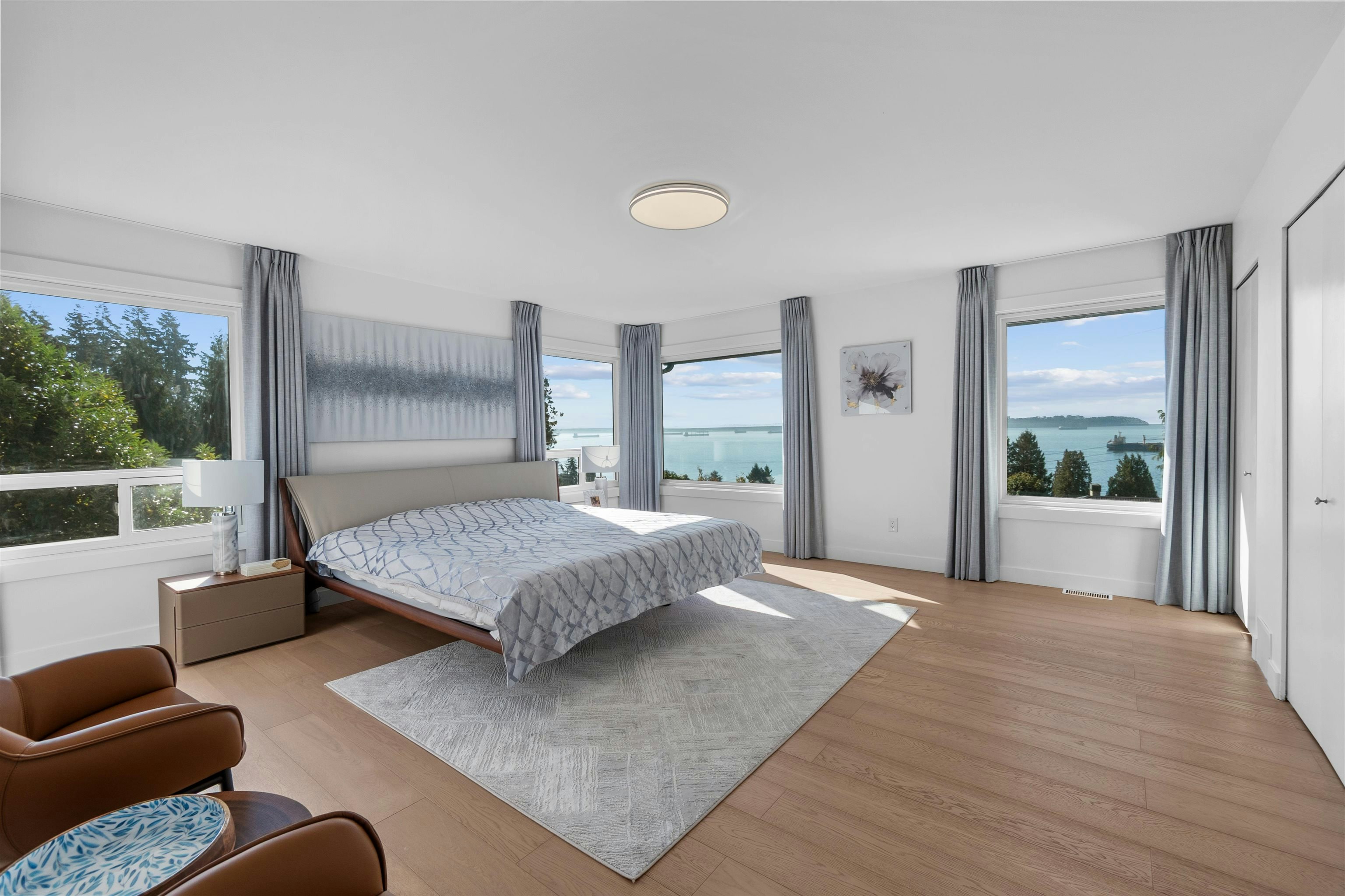 3381 Mathers Avenue, West Vancouver, BC, V7V 2K6 - 23