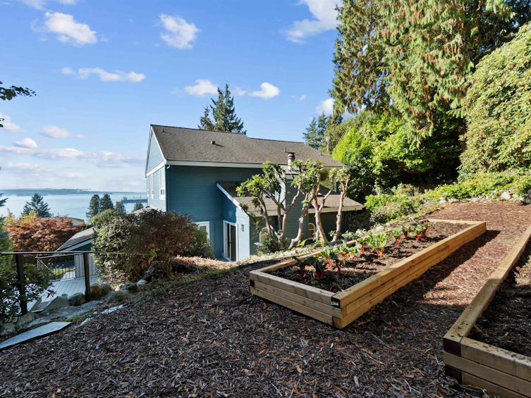 3381 Mathers Avenue, West Vancouver, BC, V7V 2K6 - 39