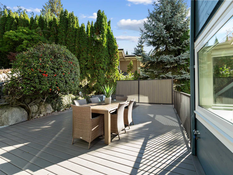 3381 Mathers Avenue, West Vancouver, BC, V7V 2K6 - 36