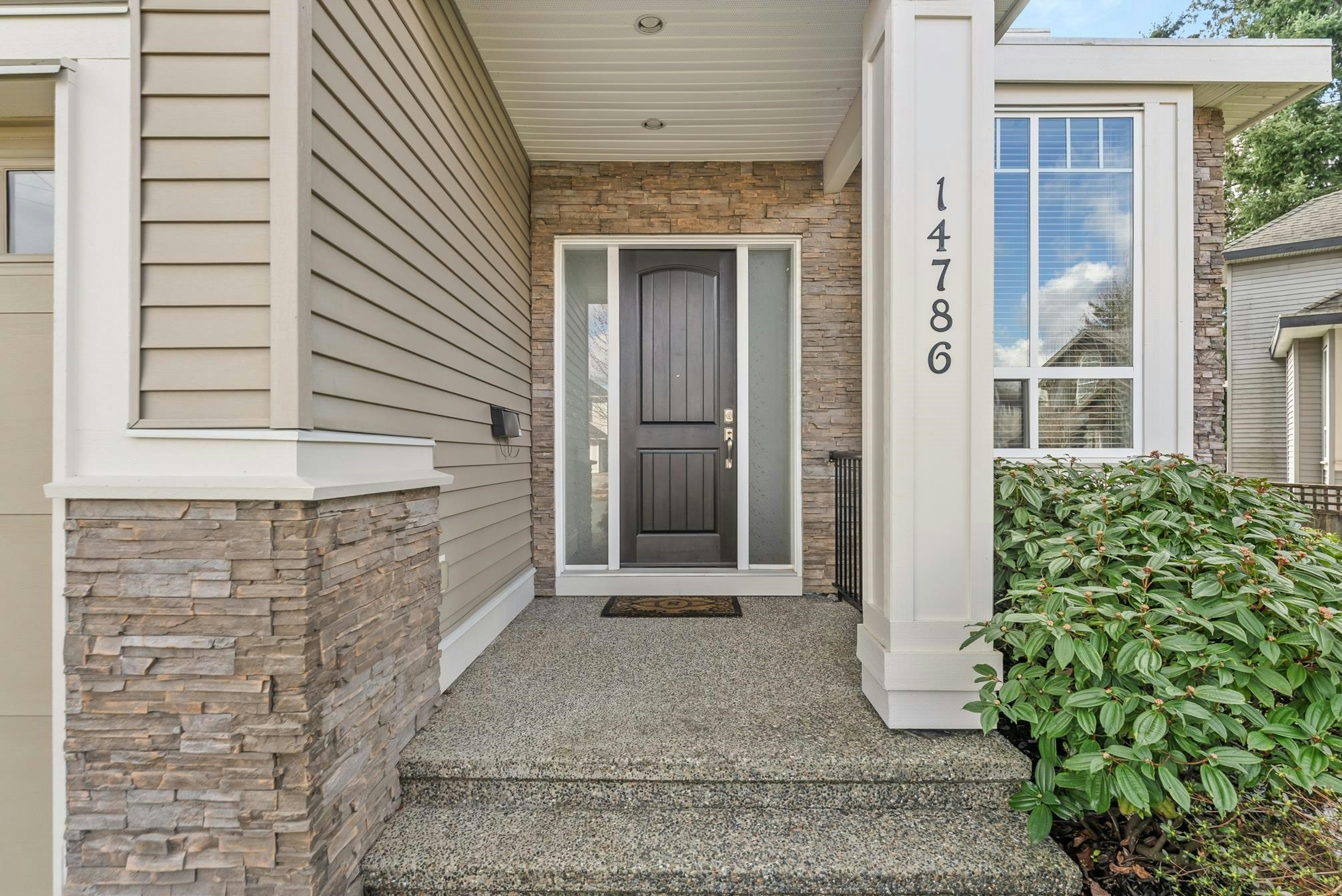 14786 57a Avenue, Surrey, BC, V3S 3B7 - 2