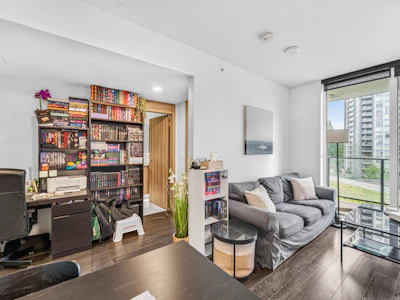 505-9887 Whalley Boulevard - 5
