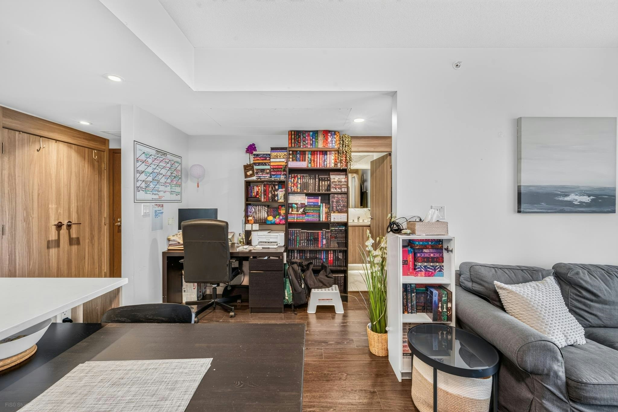505-9887 Whalley Boulevard - 4