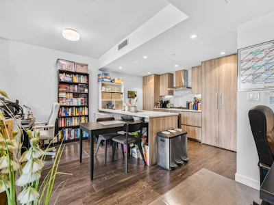 505-9887 Whalley Boulevard - 3