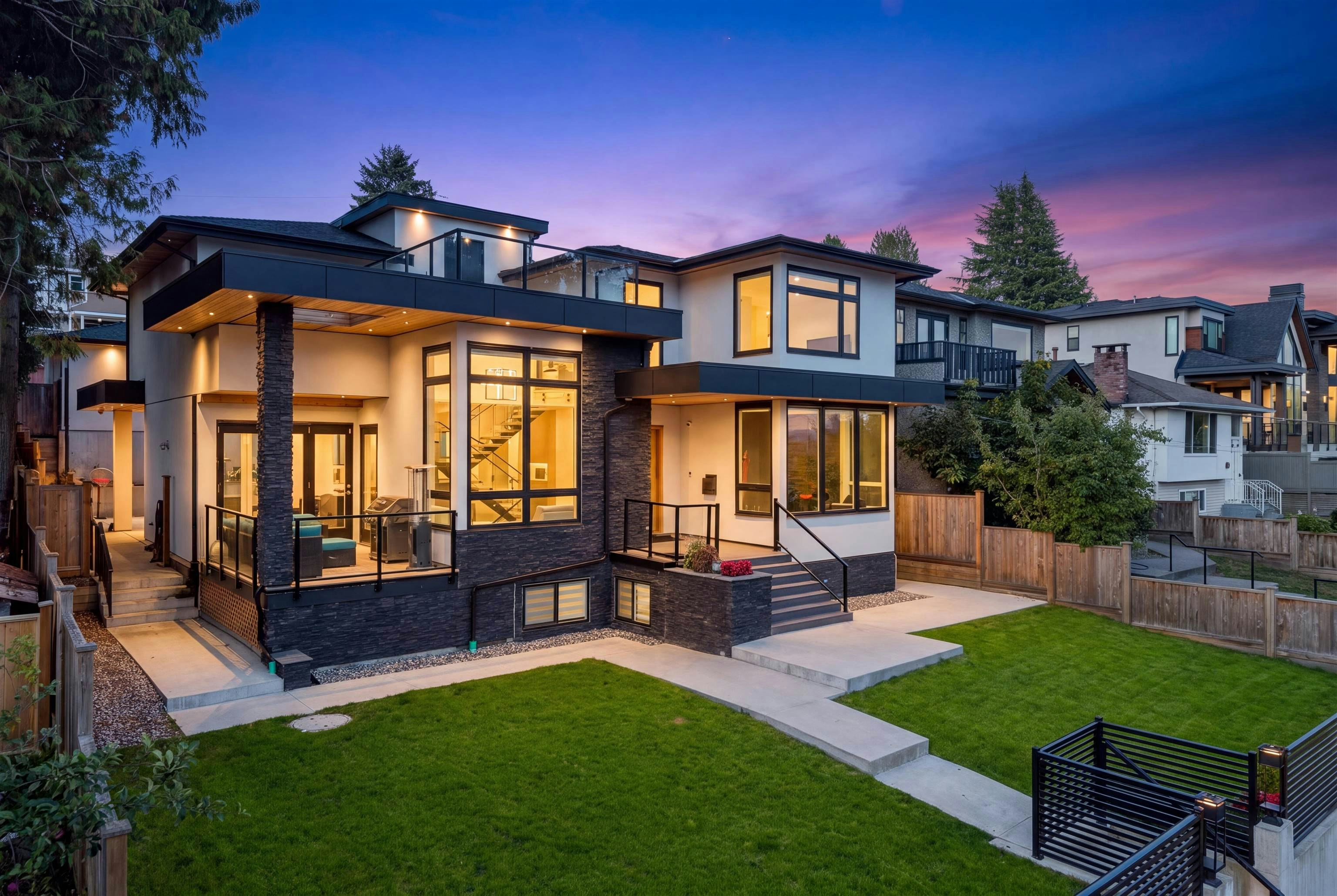 5243 Carson Street, Burnaby, BC, V5J 2Z3