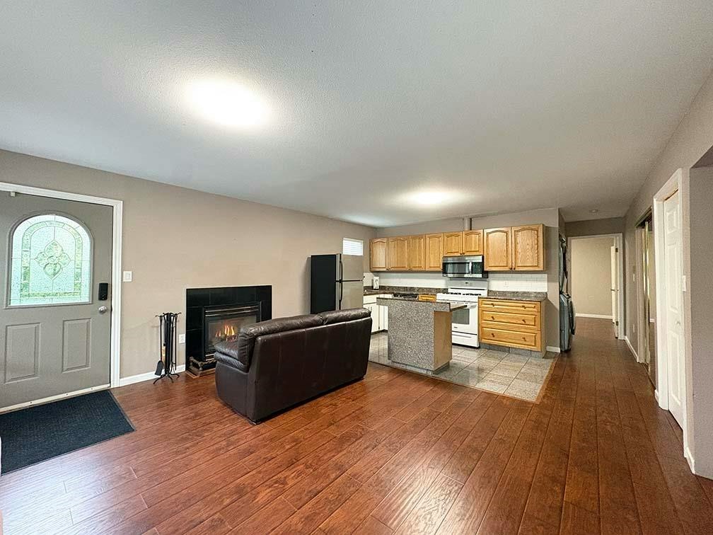 Garden-5225 Canada Way, Burnaby, BC, V5E 3N4 - 2