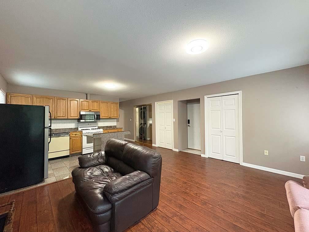 Garden-5225 Canada Way, Burnaby, BC, V5E 3N4 - 3