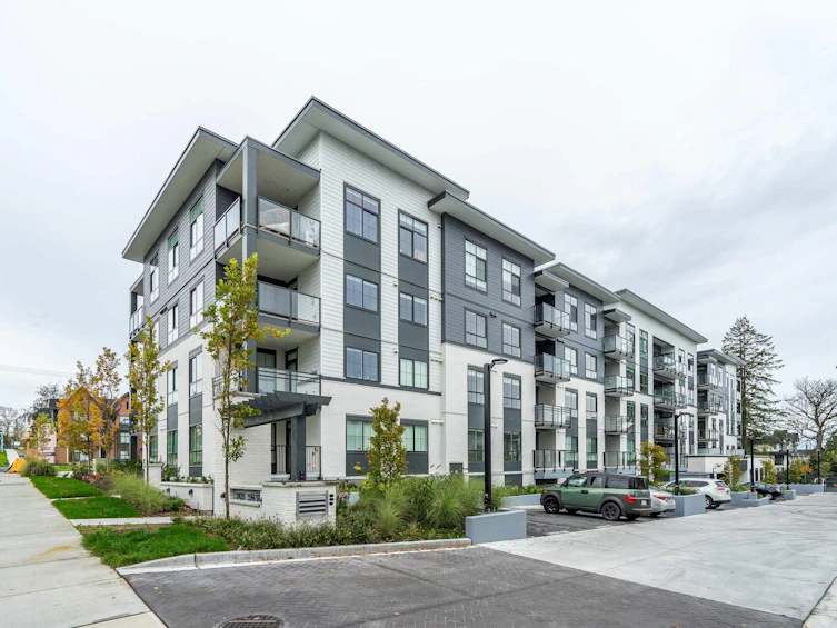 301-2425 166 Street, Surrey, BC, V3Z 1K7 - 4
