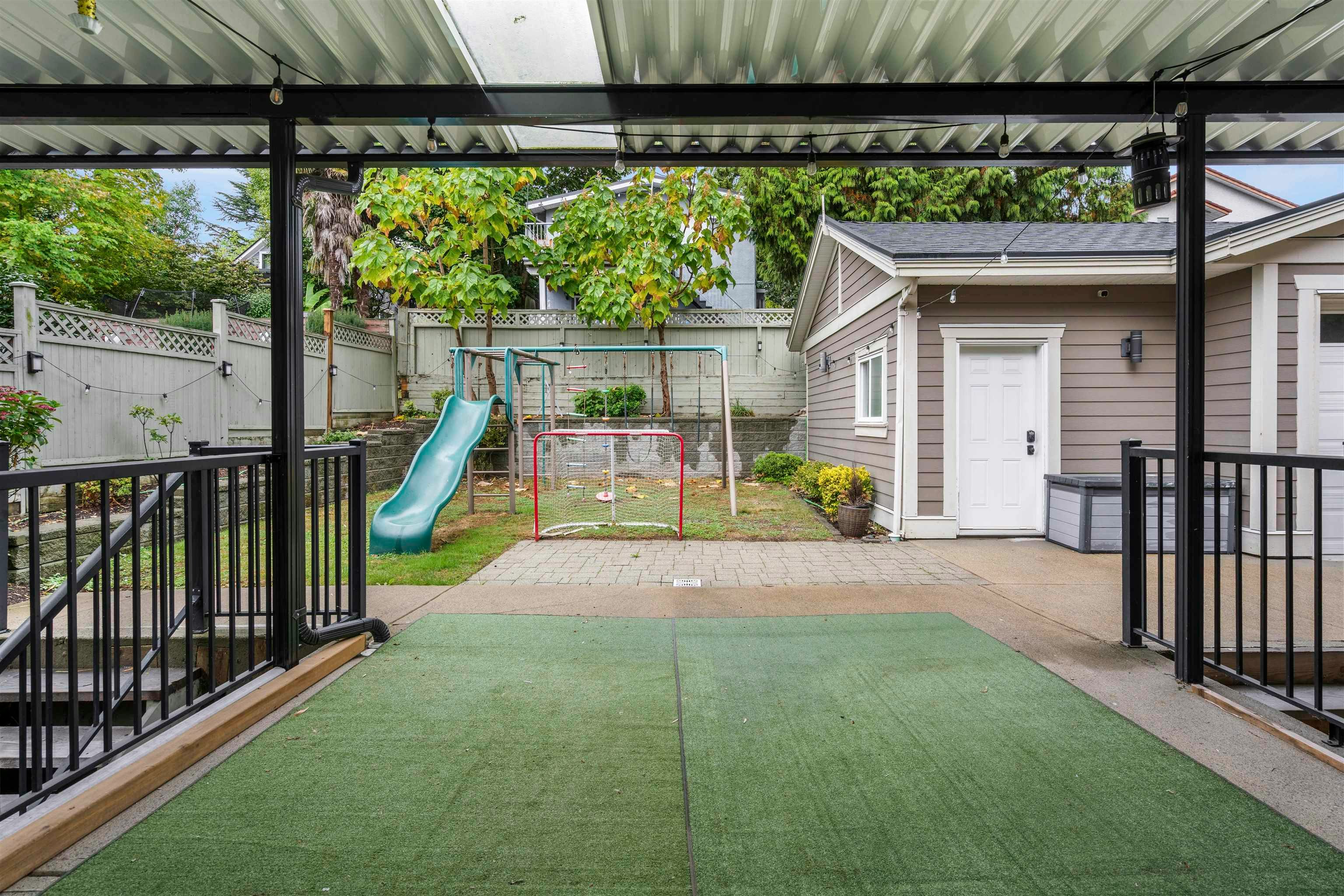 1415 Nanaimo Street, New Westminster, BC, V3M 2G3 - 24