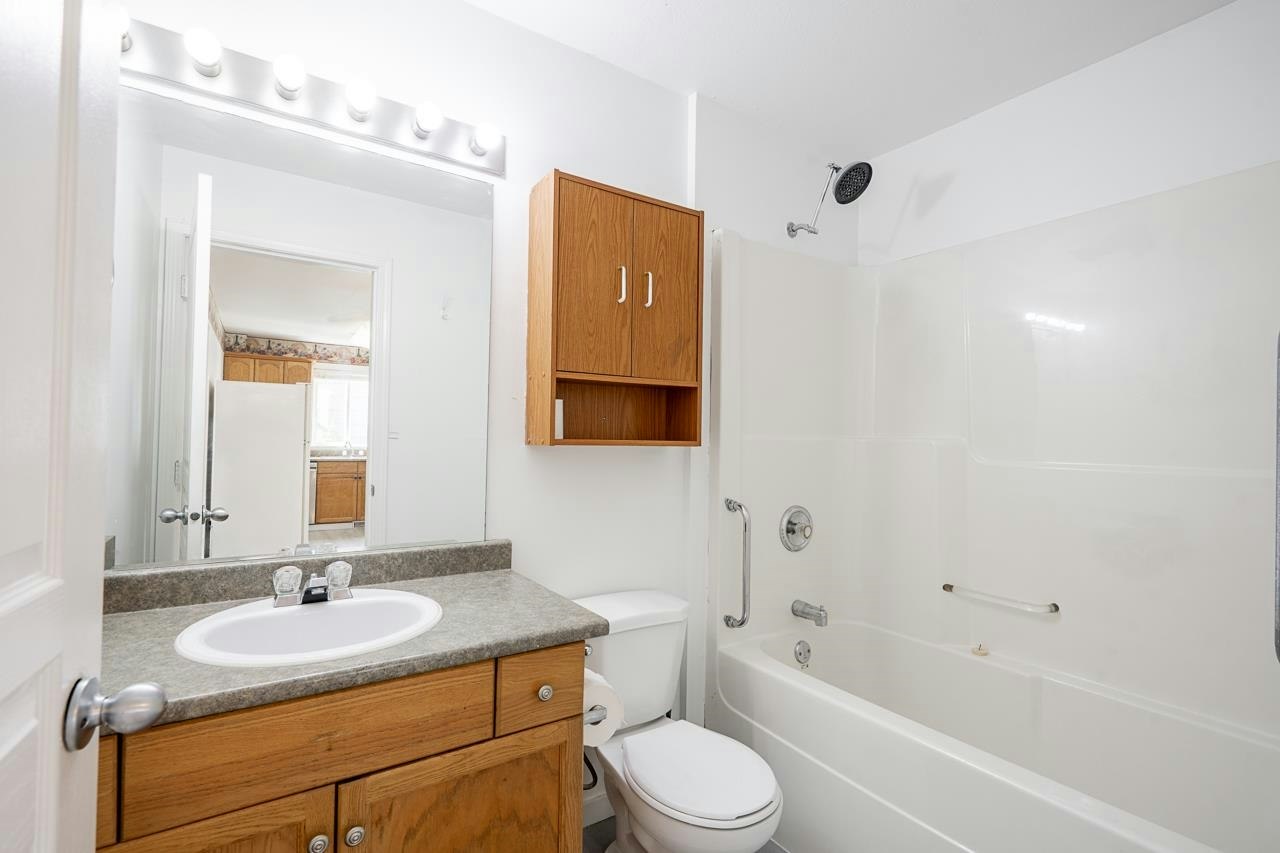 9570A Hazel Street, Chilliwack, BC, V2P 5N9 - 32