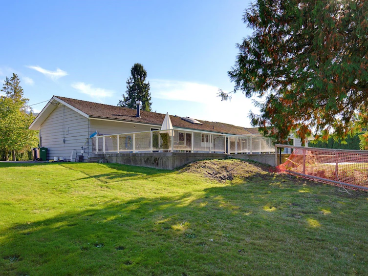 35299 Mckee Road, Abbotsford, BC, V2S 8M1 - 35