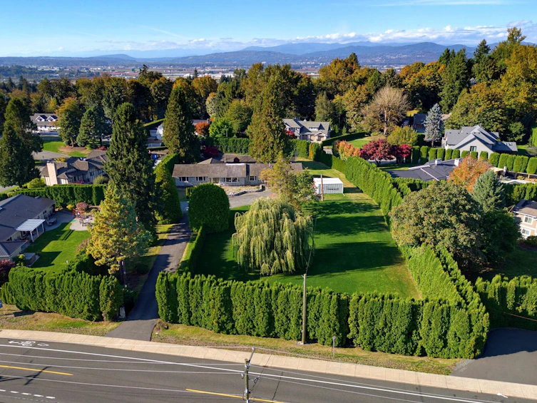 35299 Mckee Road, Abbotsford, BC, V2S 8M1 - 9