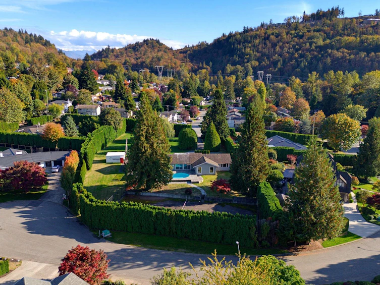 35299 Mckee Road, Abbotsford, BC, V2S 8M1 - 5