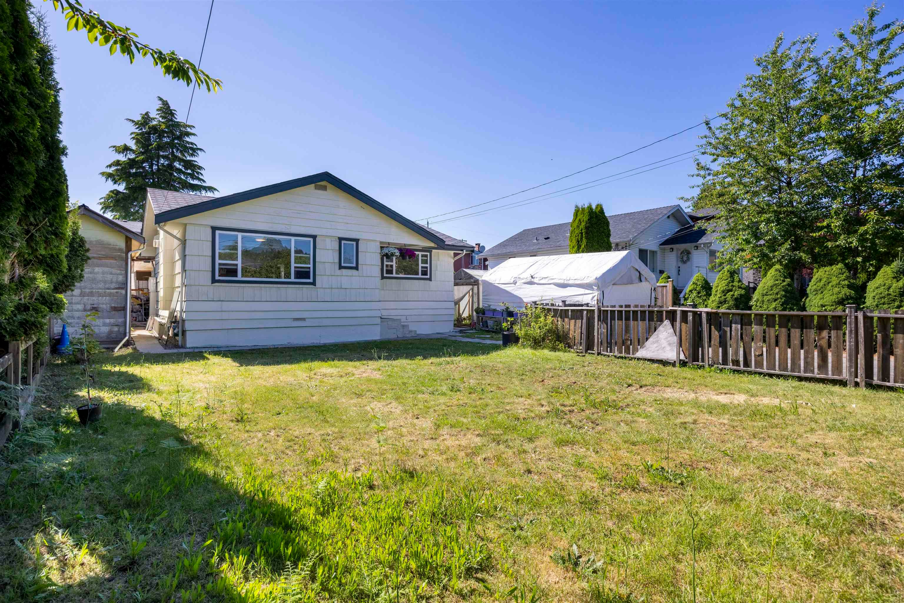 931 Sperling Avenue, Burnaby, BC, V5B 4H7 - 17