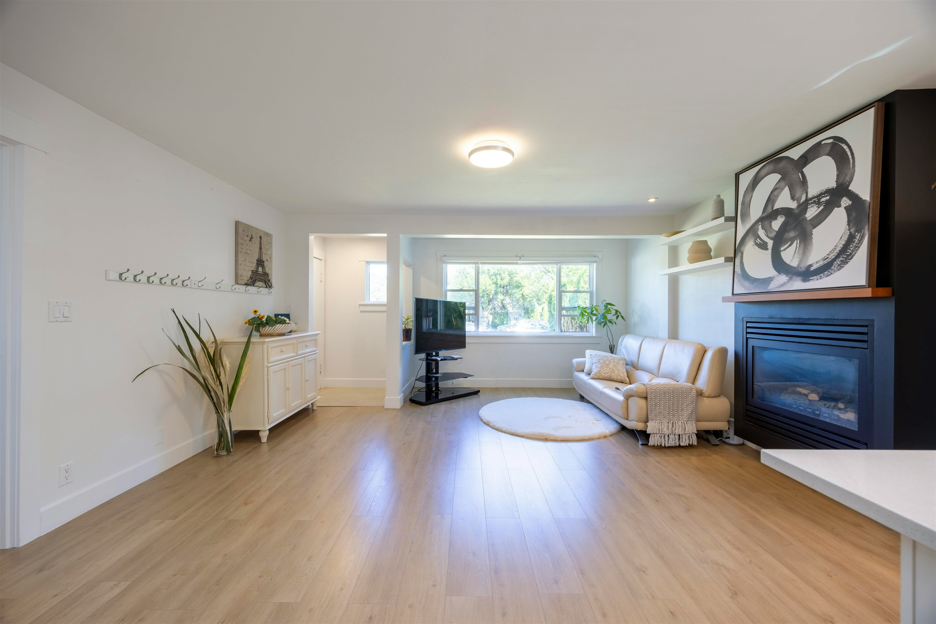 931 Sperling Avenue, Burnaby, BC, V5B 4H7 - 5