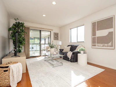 6760 Lakeview Avenue - 2