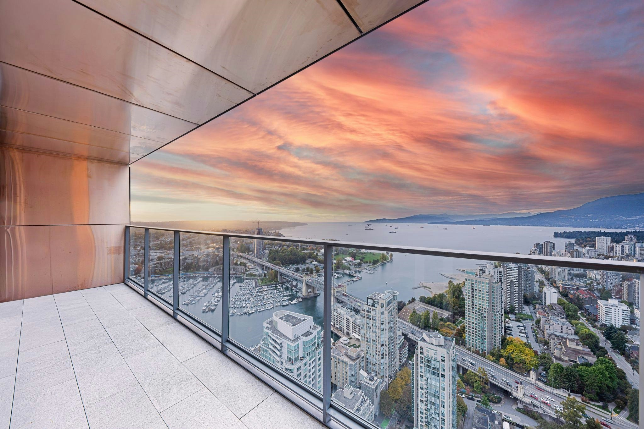 5702-1480 Howe Street, Vancouver, BC, V6Z 0G5 - 3