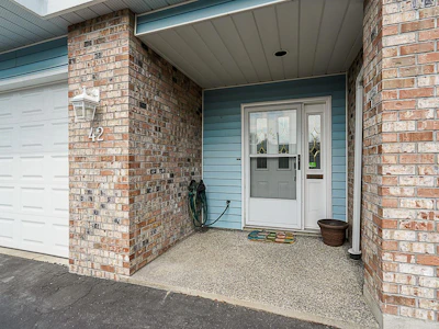 42-5216 201a Street - 2