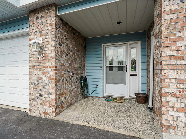 42-5216 201a Street, Langley, BC, V3A 1S4 - 2
