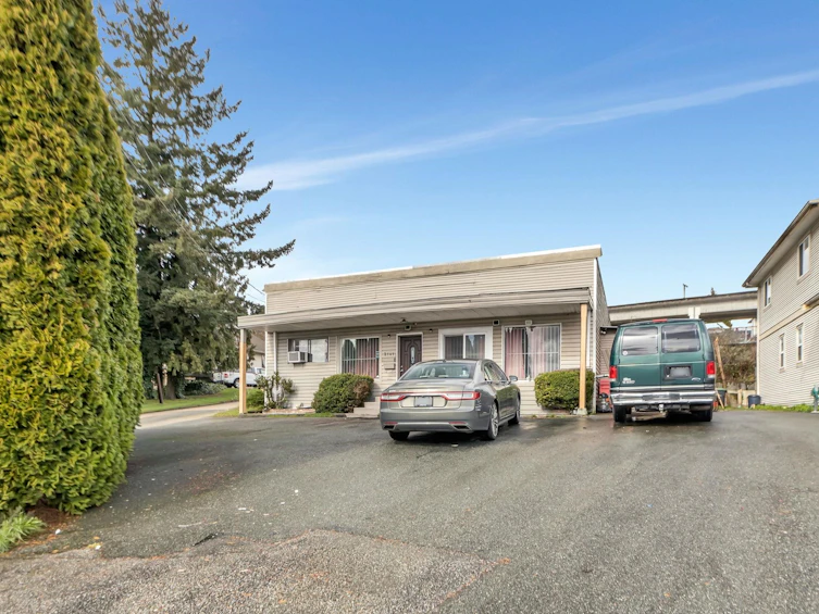 2141 Marine Way, New Westminster, BC, V3M 2H2 - 4