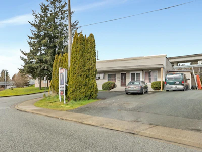 2141 Marine Way - 2