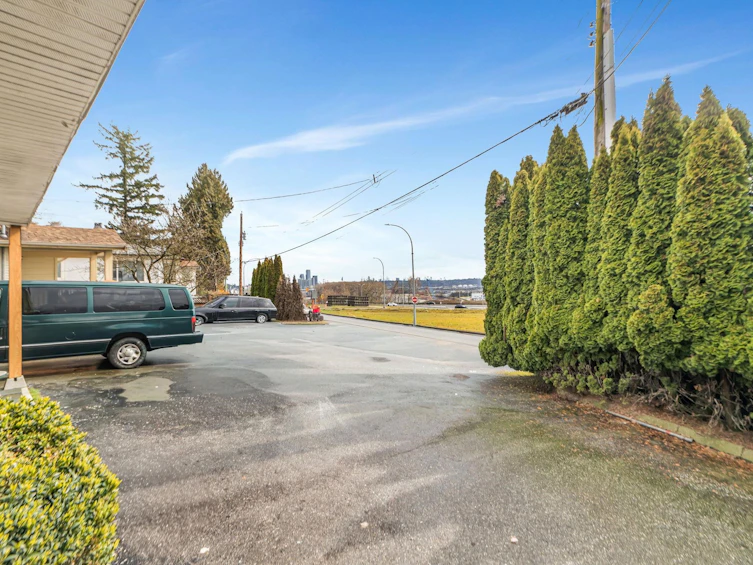 2141 Marine Way, New Westminster, BC, V3M 2H2 - 6