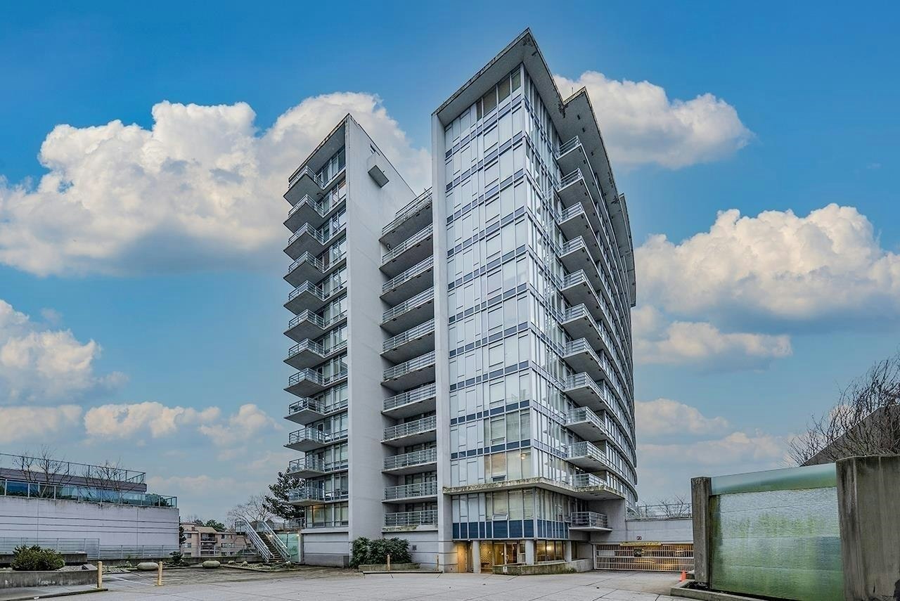 1302-8288 Lansdowne Road, Richmond, BC, V6X 0B3
