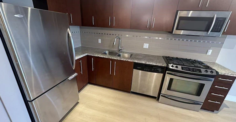 1302-8288 Lansdowne Road, Richmond, BC, V6X 0B3 - 3